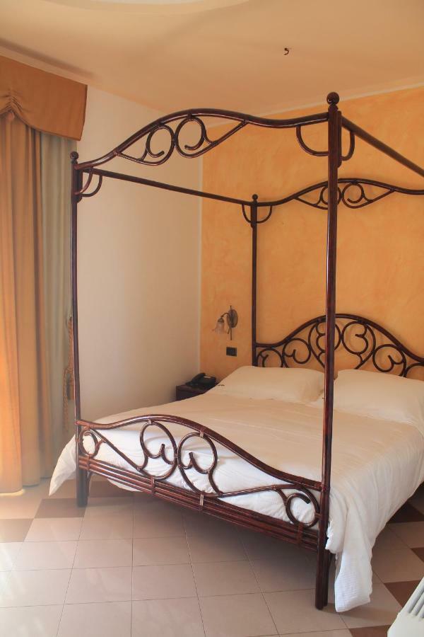 למפדוזה Hotel Medusa מראה חיצוני תמונה